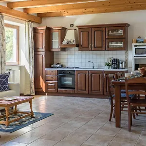 https://malga-mary.it-lombardy.com